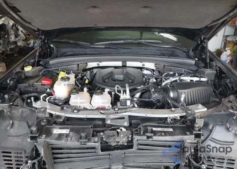 2023 Jeep Grand Cherokee 4Xe z USA, uszkodzony, nr VIN 1C4RJYB60PC670211